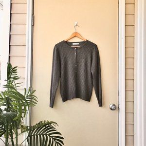 -MELROSE CHIC NEW YORK  Button Down Sweater